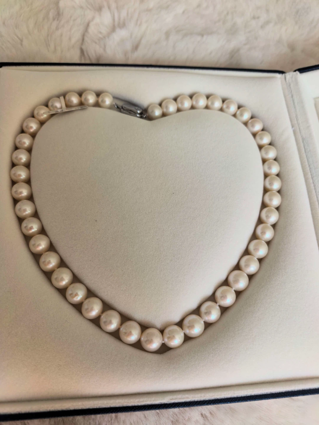 Pearl necklace