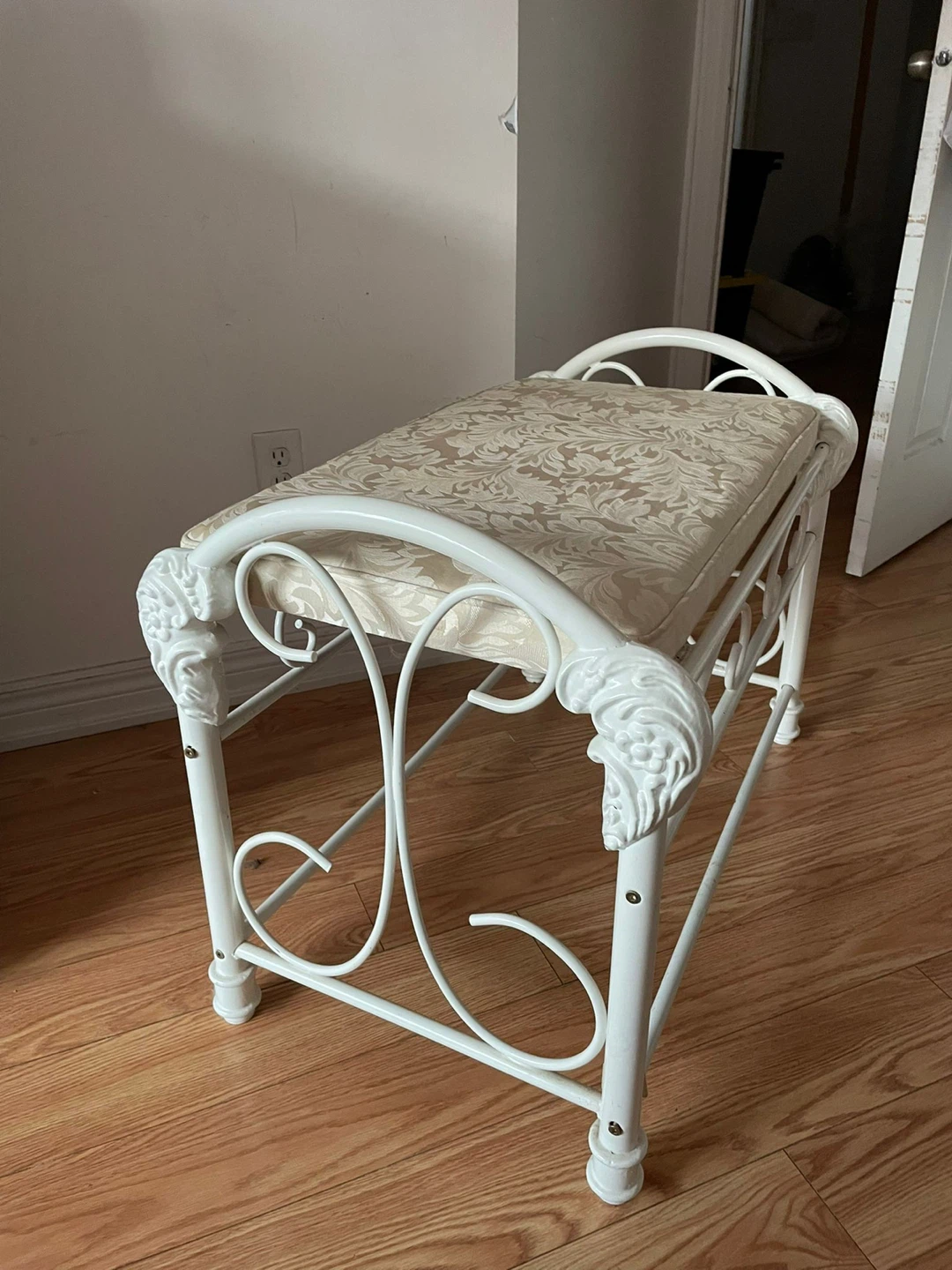 White Metal Vanity Bench - photo 2