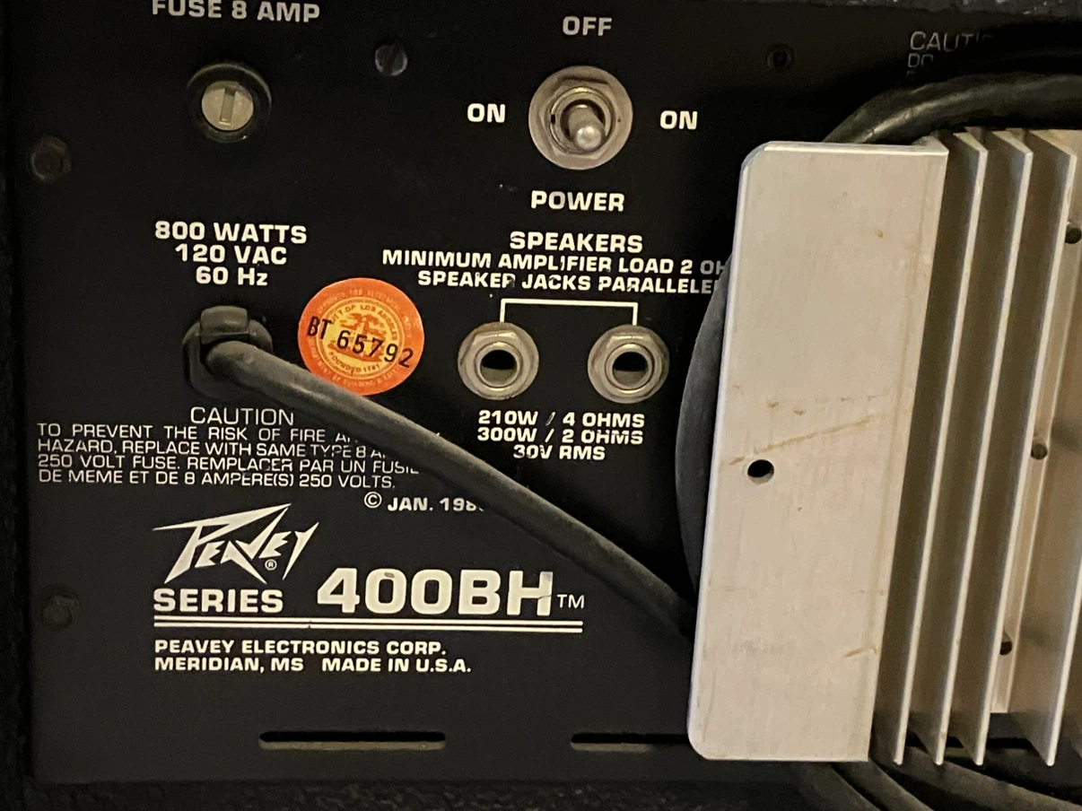 Peavey XR-600B Mixer Amp and 2 PA speakers - photo 3