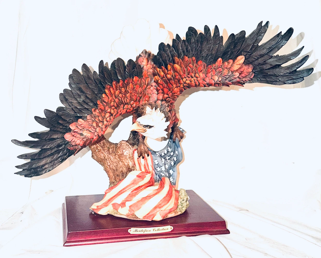 Montefiori Collection Eagle Statue porcelin