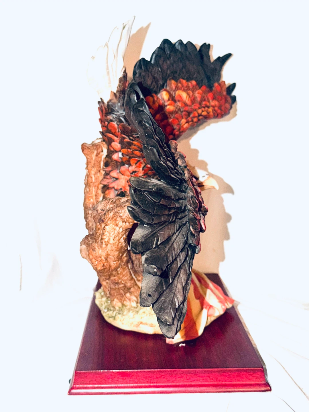 Montefiori Collection Eagle Statue porcelin - photo 4