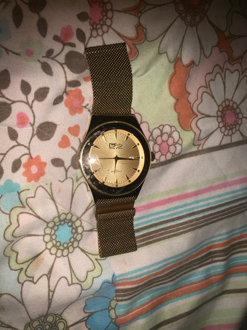 Gold tone Daniel Steiger watch - photo 3