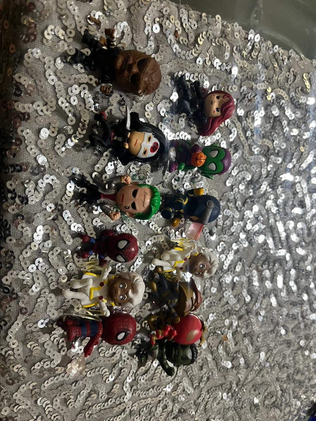 Set of 12 Marvel and DC Mystery Mini Figures - photo 5