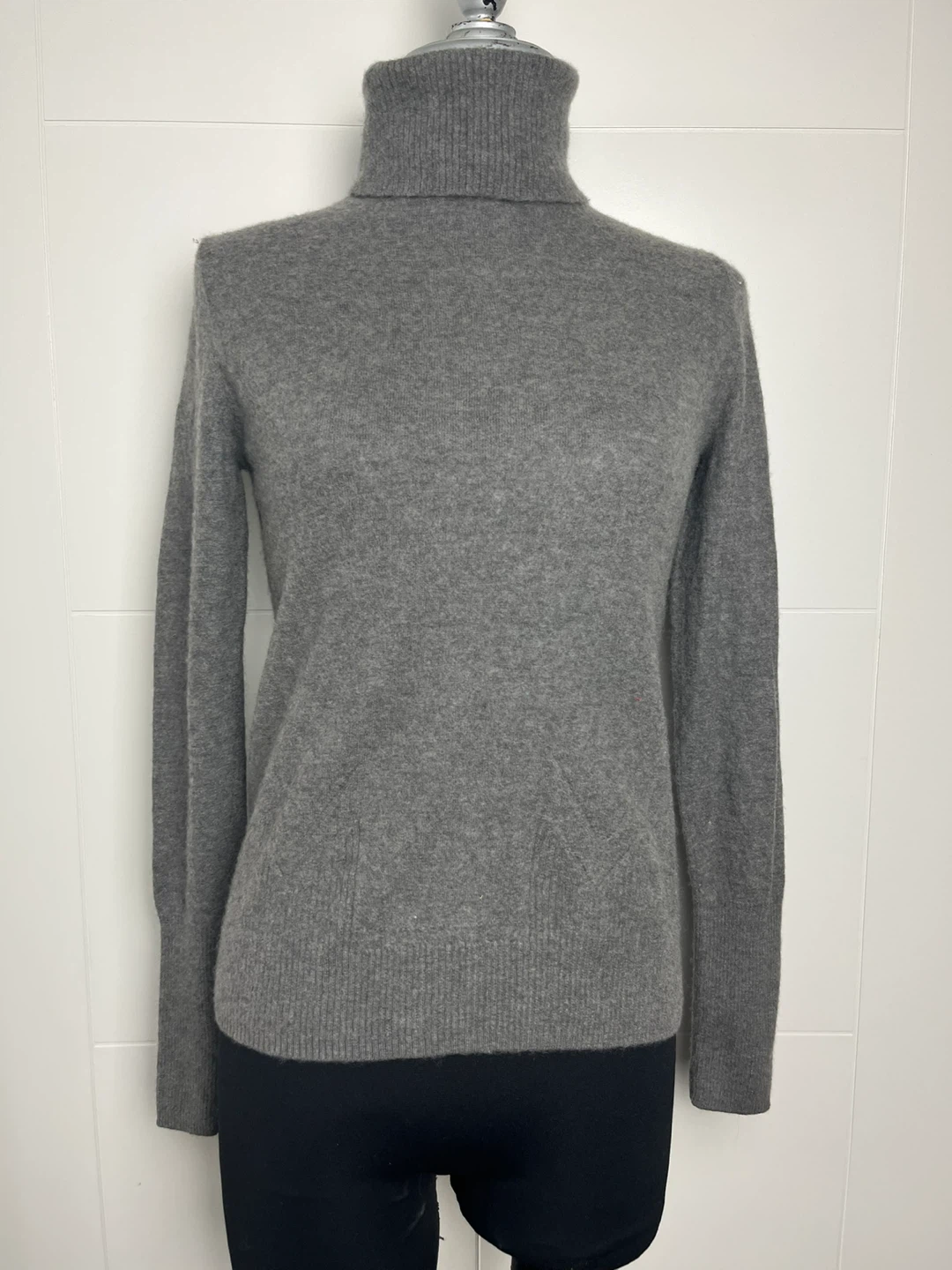 SHYANGAN-HLW Grey Turtleneck Sweater