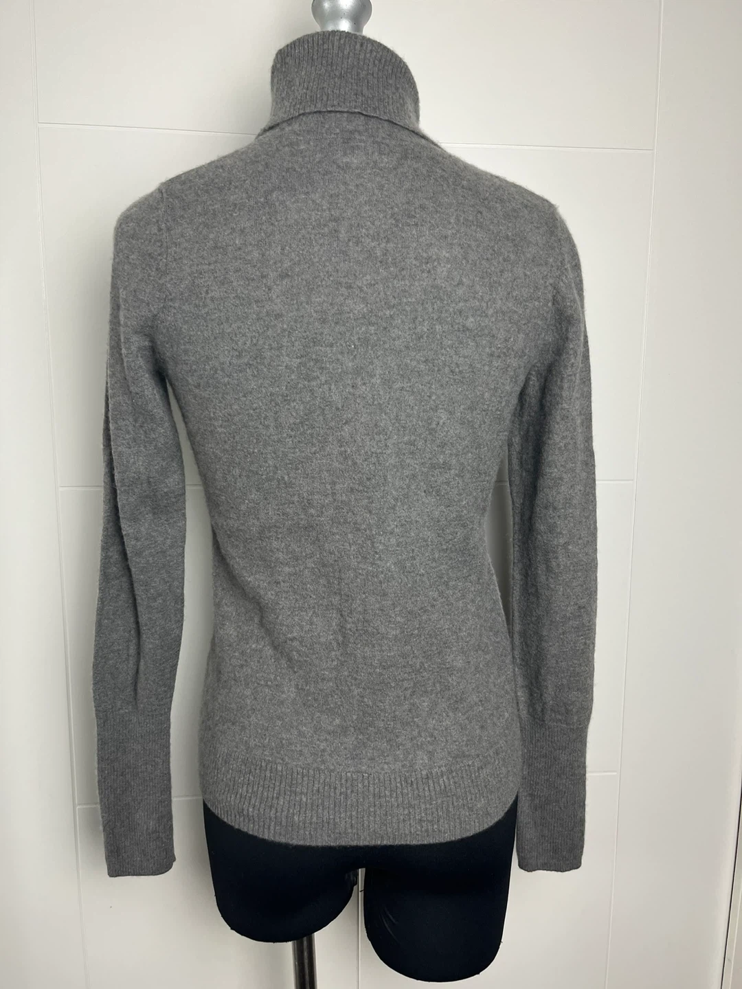 SHYANGAN-HLW Grey Turtleneck Sweater - photo 2