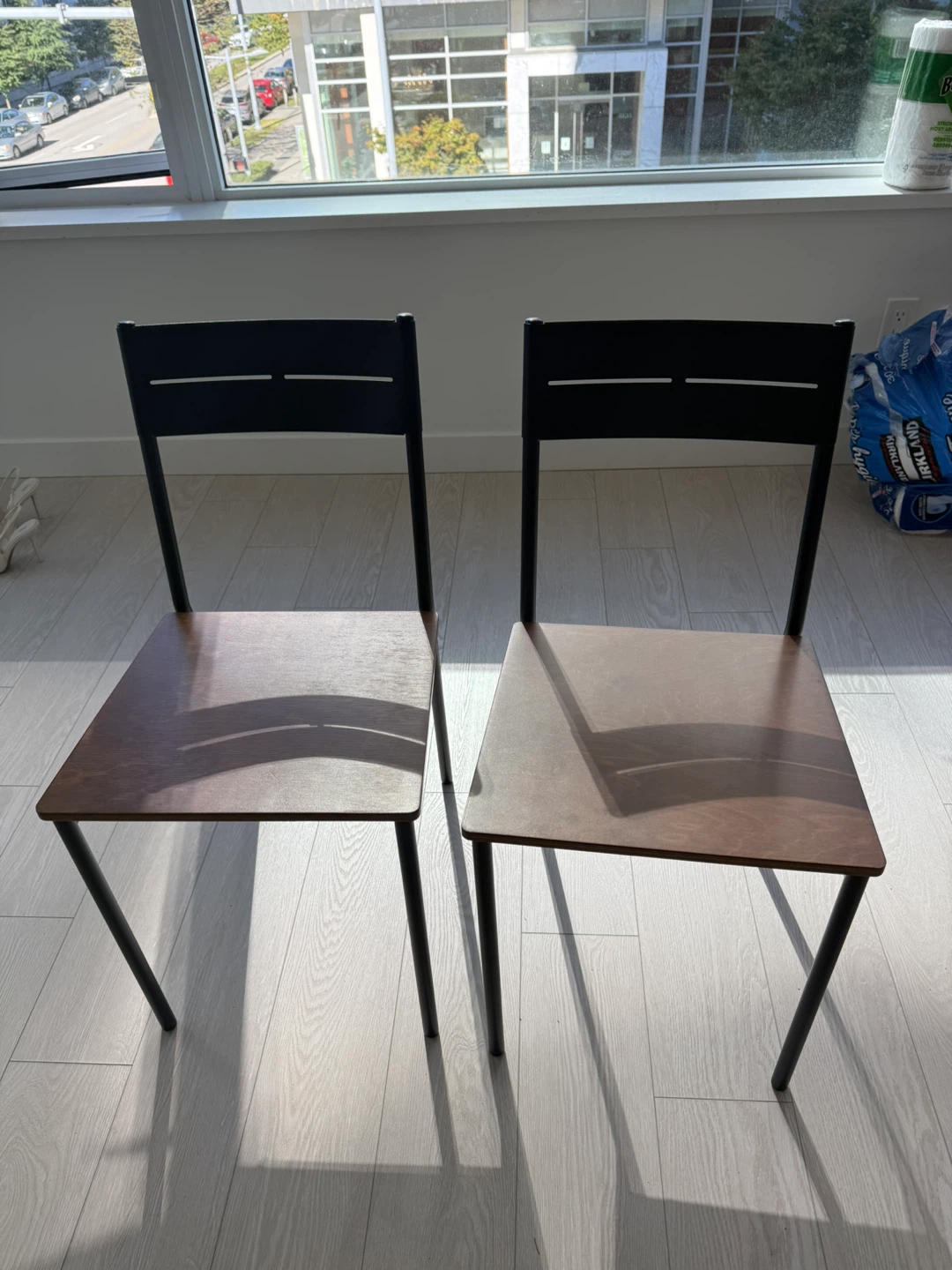 2 chairs