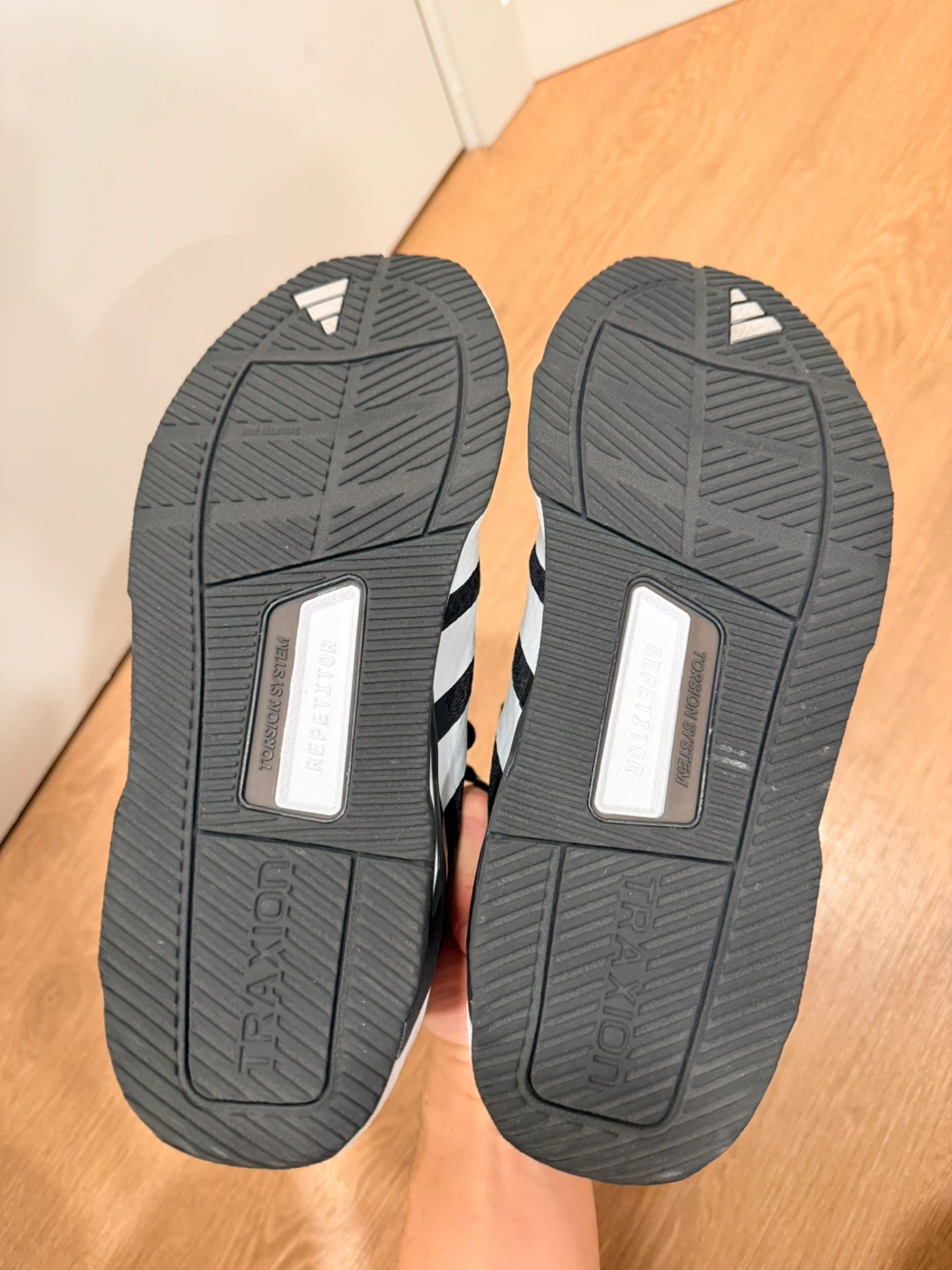 Adidas Dropset Control Gym Shoes Size 9.5 - photo 3