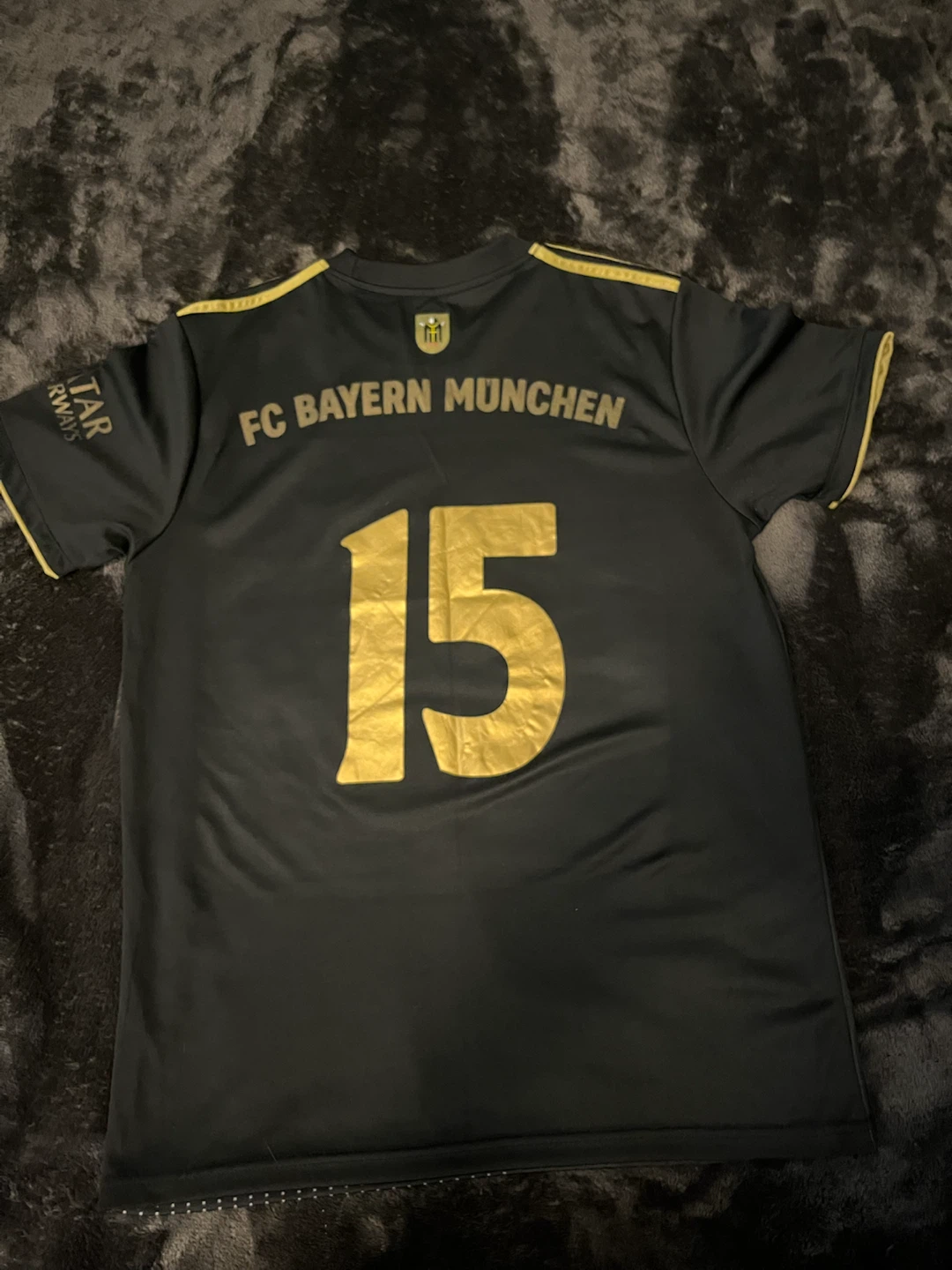 FC Bayern Munchen Jersey Number 15 - photo 4