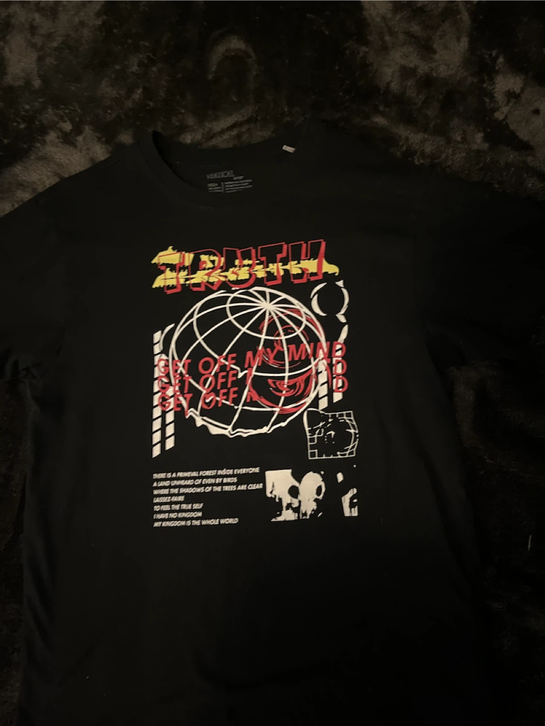 Vertical Sport Graphic T-Shirt