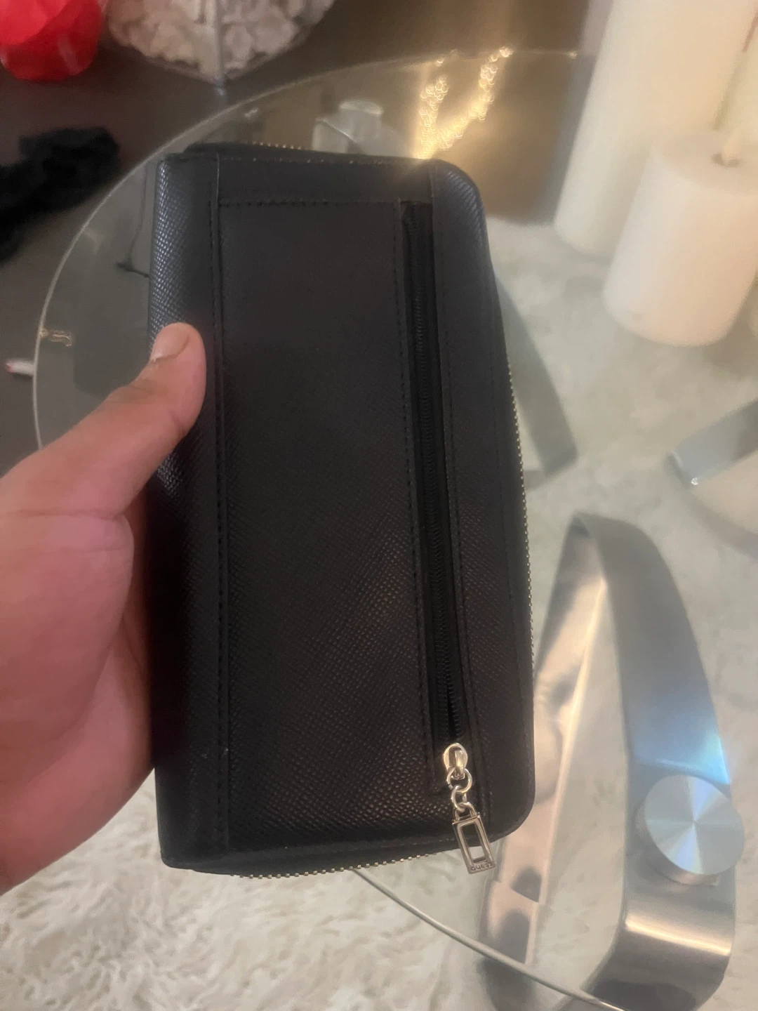 Guess black zip-around wallet - photo 3