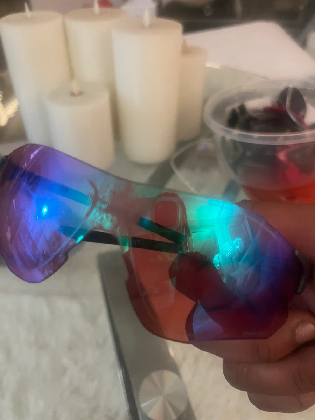 Oakley Performance Sunglasses damaged - photo 2