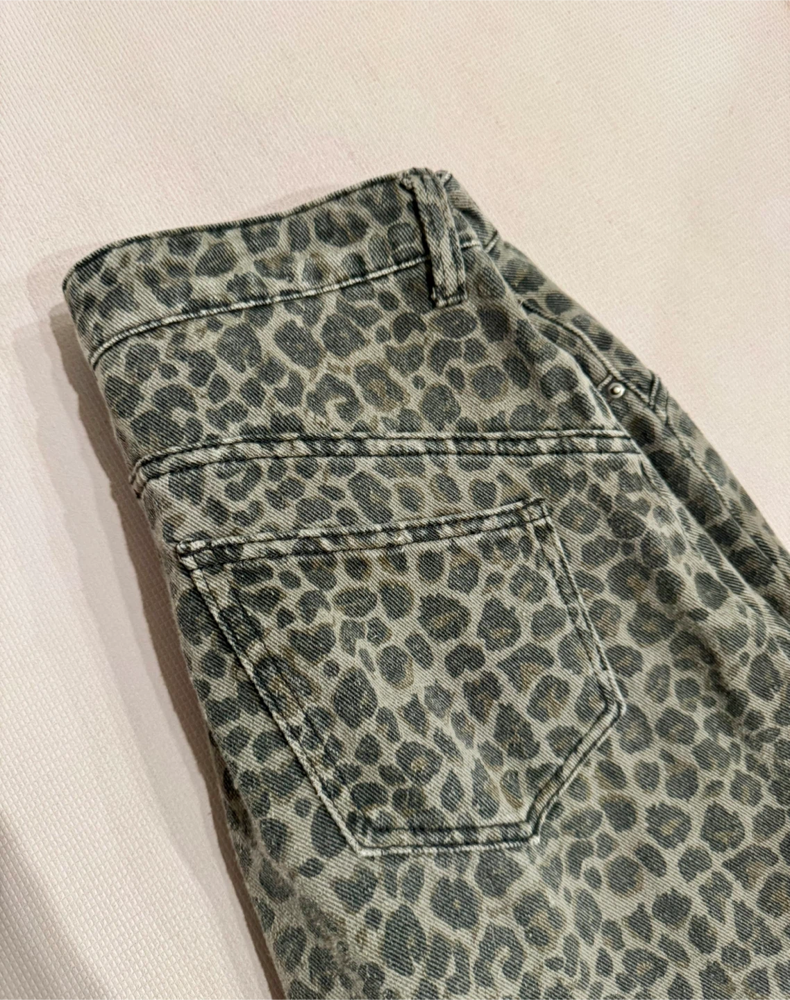 Leopard Print Denim Jeans - photo 3