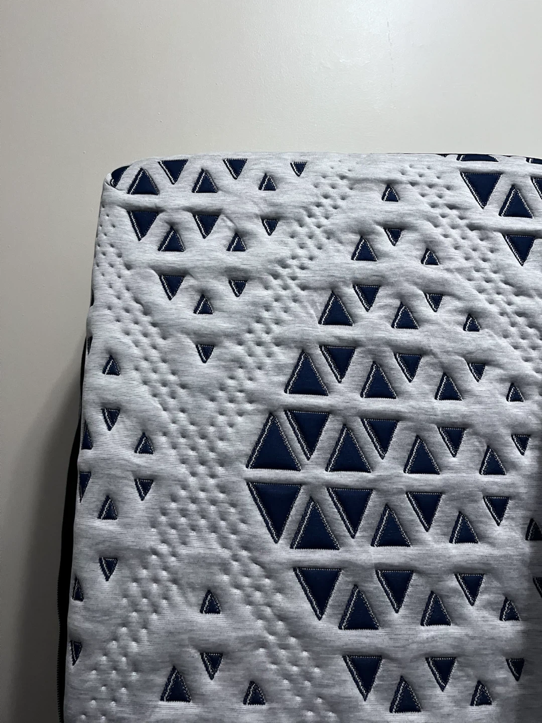 Queen Size Mattress. - photo 2