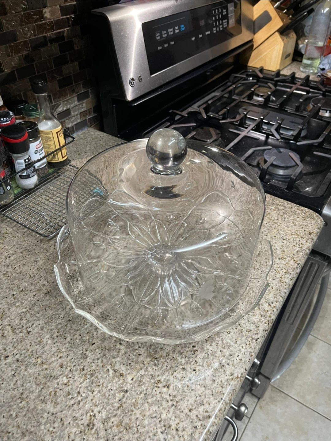 Clear Glass Cake Stand with Domed Lid