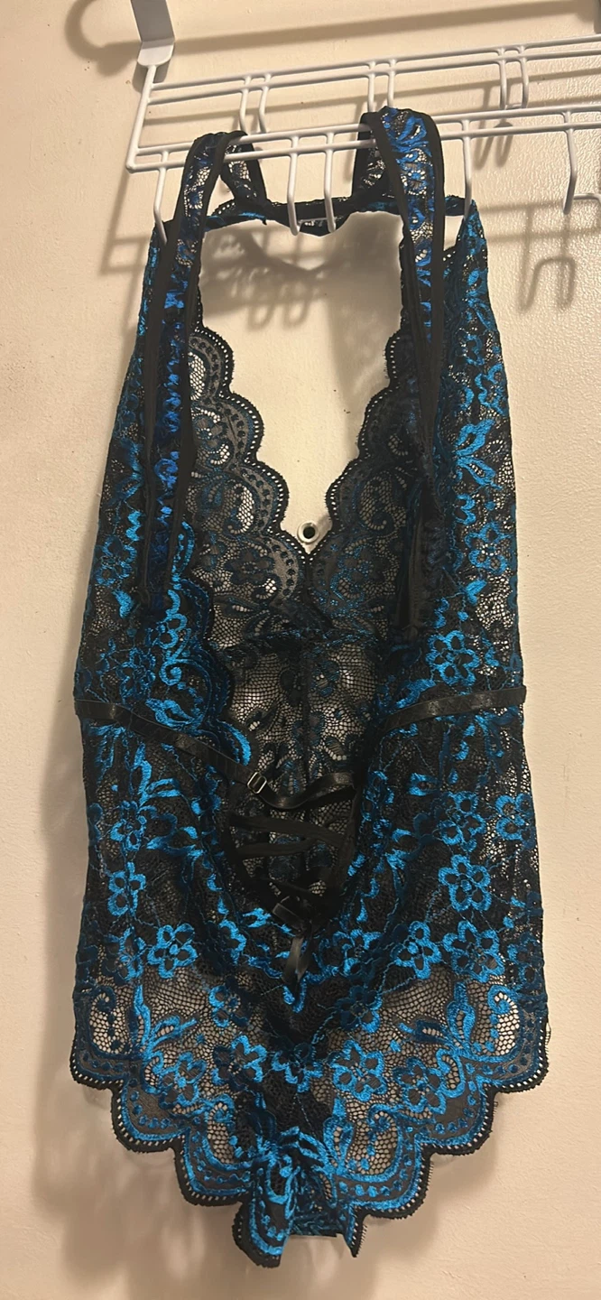 Blue and black lace halter bodysuit - photo 3