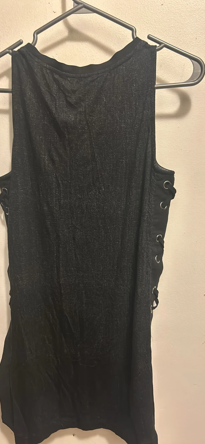 Reitmans lace-up side tank top - photo 4