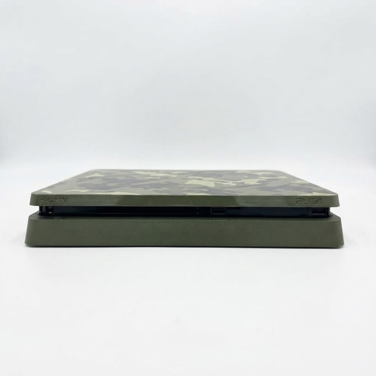 PS4 Slim 1TB (COD Edition) - (GoldHEN Support) Firmware *10.50* - photo 2