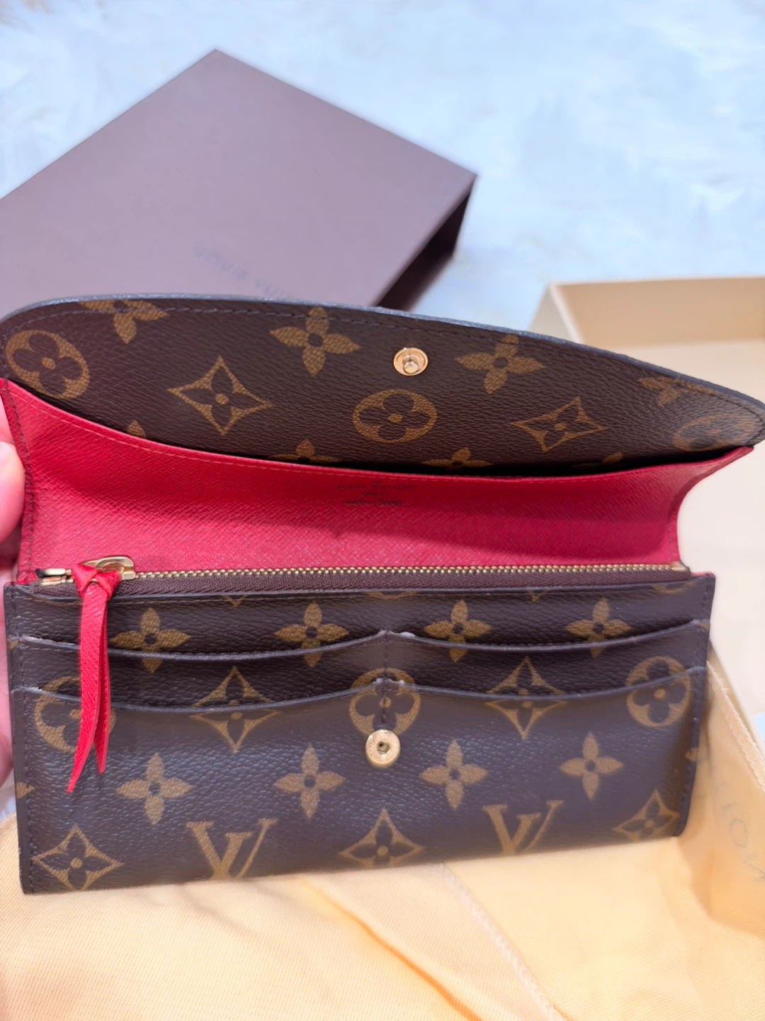 Louis Vuitton Sarah Wallet Monogram Canvas - photo 4