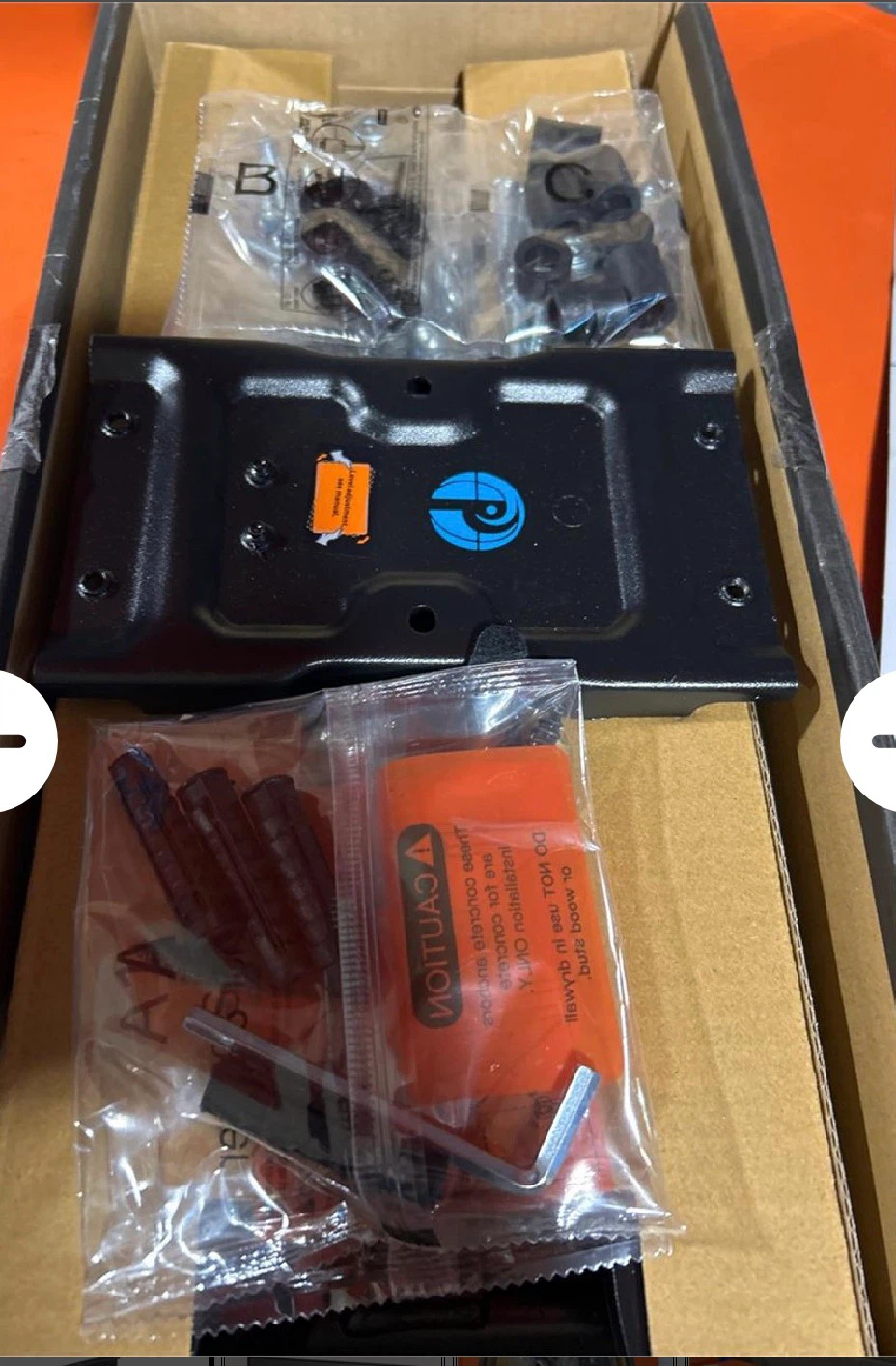 Pipishell Full Motion TV Wall Mount (37 84") - photo 3