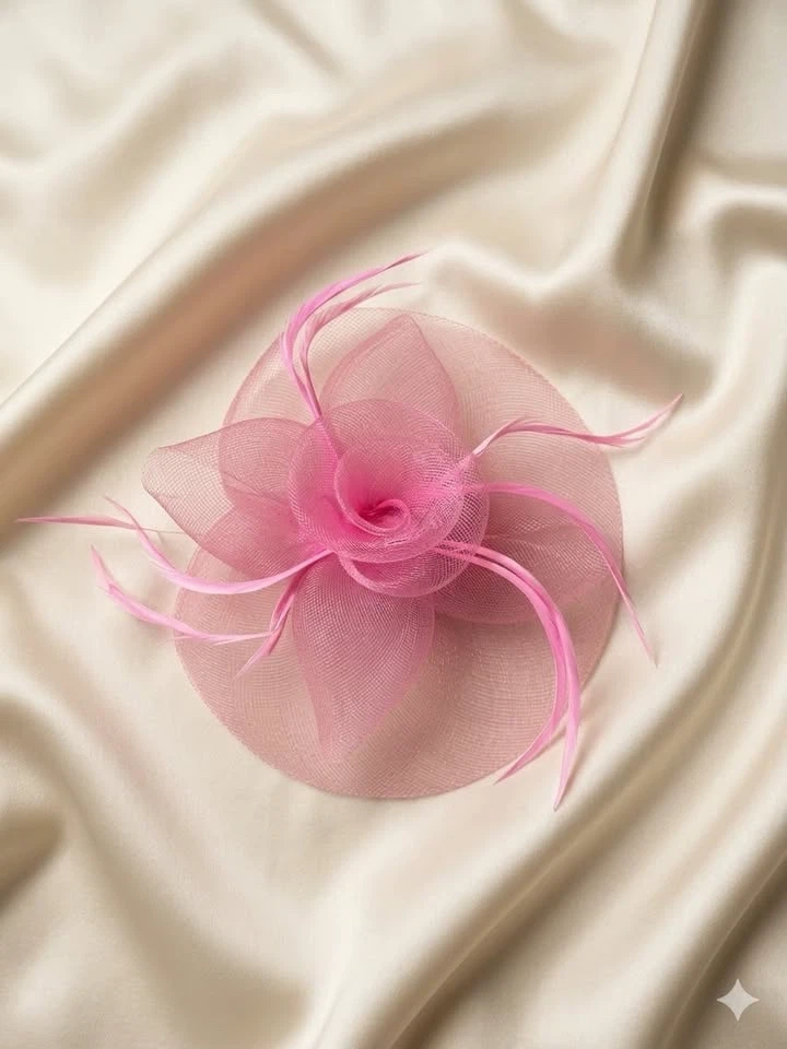 Elegant Fascinator Headpiece - photo 4
