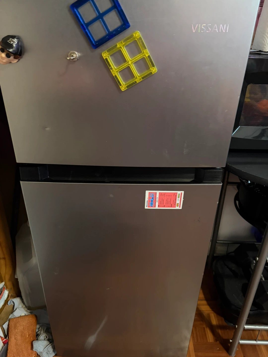 Vissani Top Freezer Refrigerator