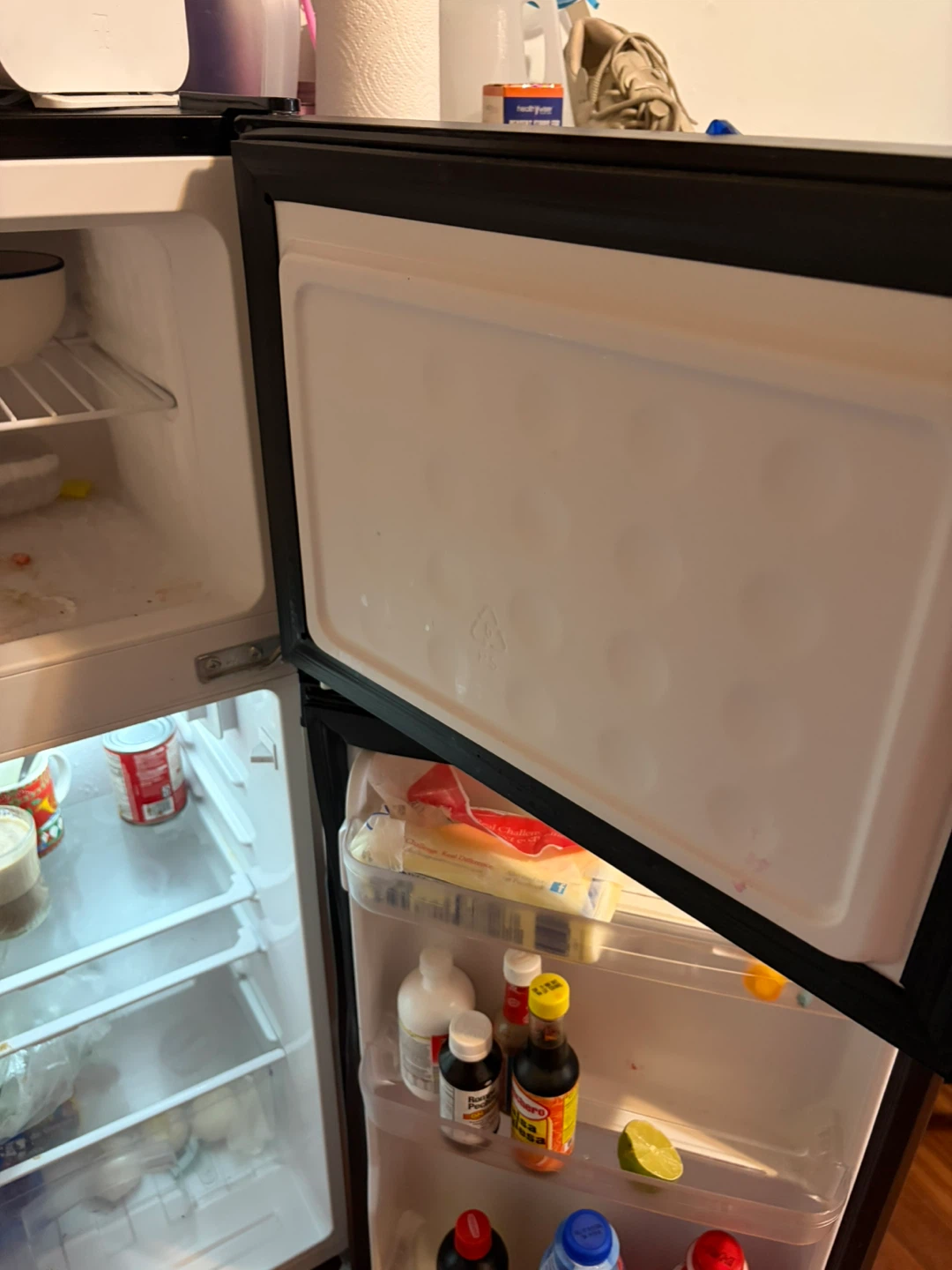Vissani Top Freezer Refrigerator - photo 2