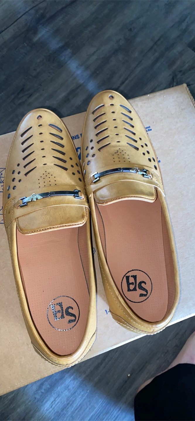 HS Men's Tan Loafers size 9
