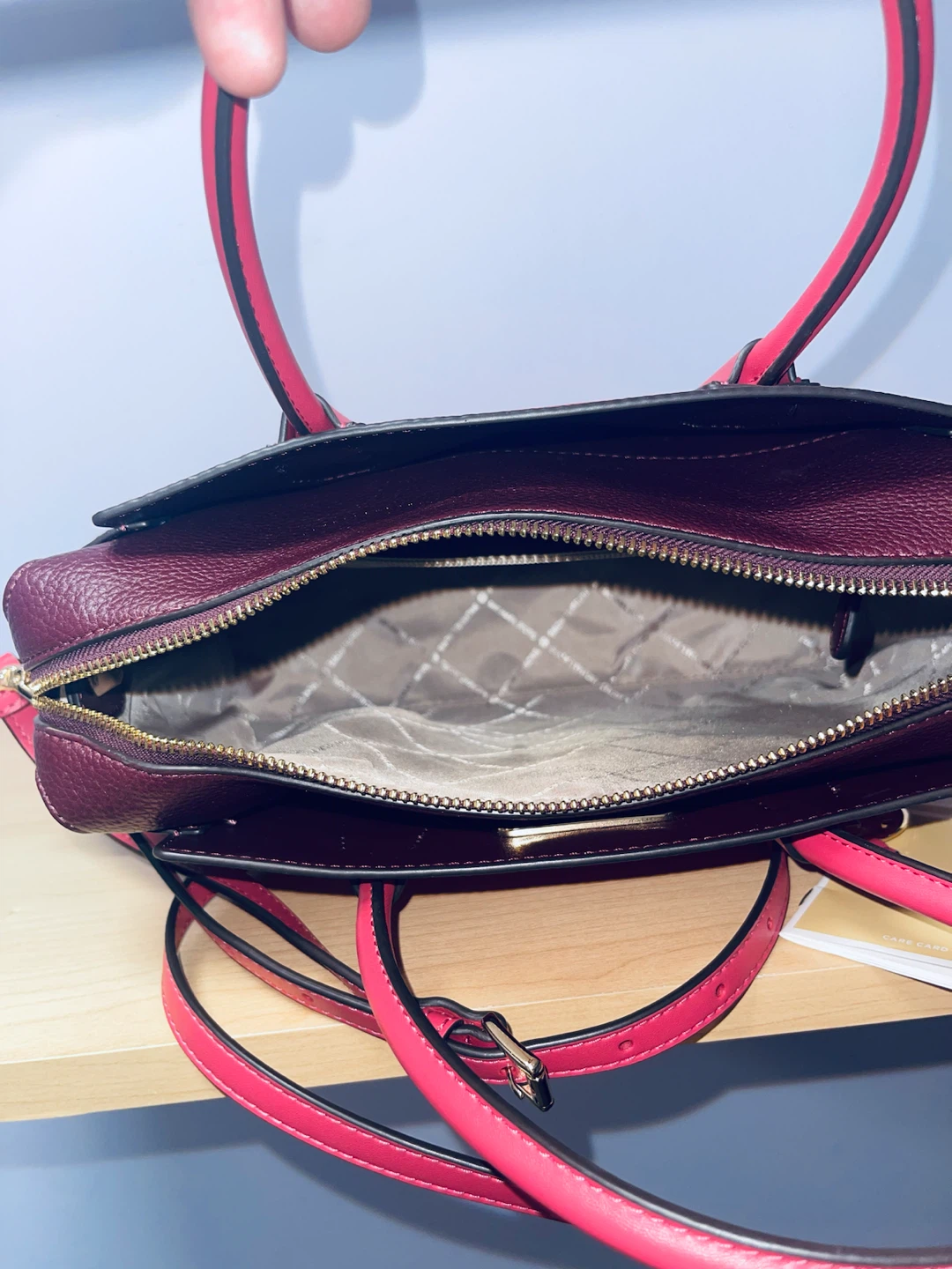 Michael Kors Handbag in Pink and Burgundy - photo 5