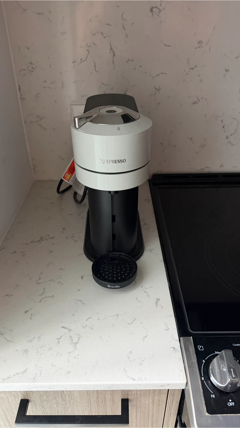 Breville Nespresso Vertuo Next Coffee Machine - photo 2