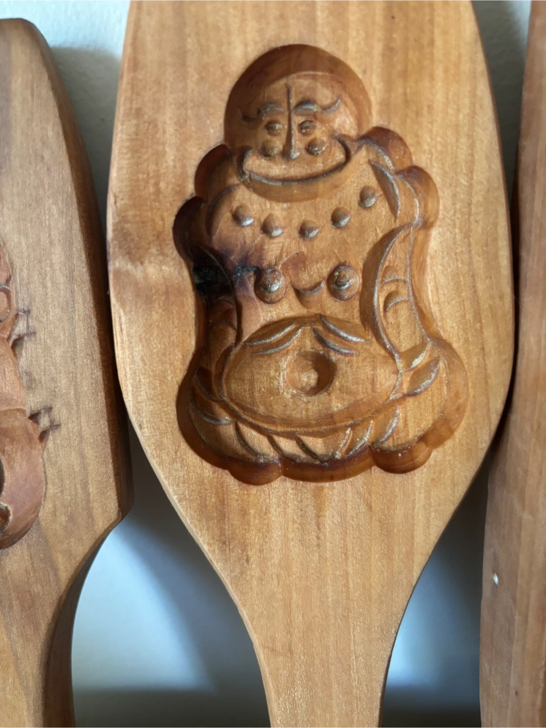 Vintage Set of 4 Chinese Wooden Mooncake Moulds - photo 3
