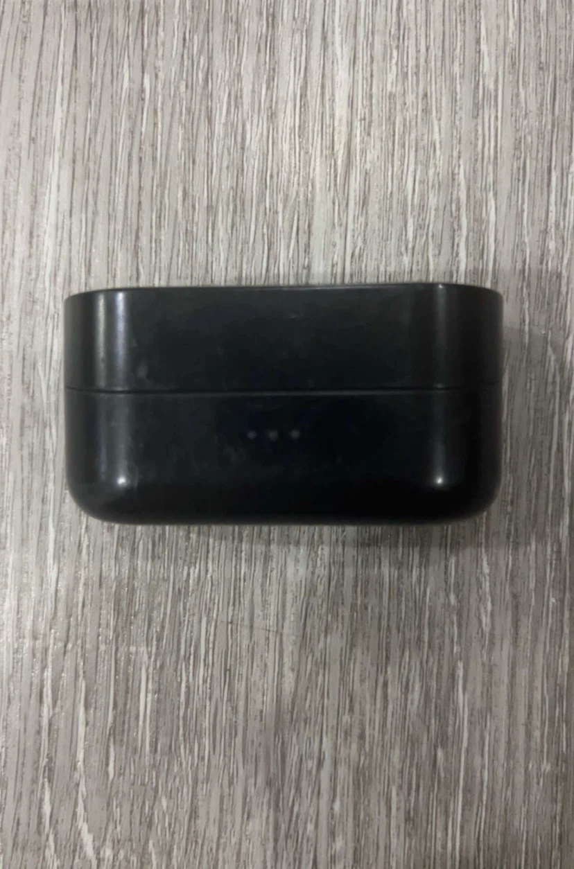 Status Between Pro Wireless Earbuds - photo 4