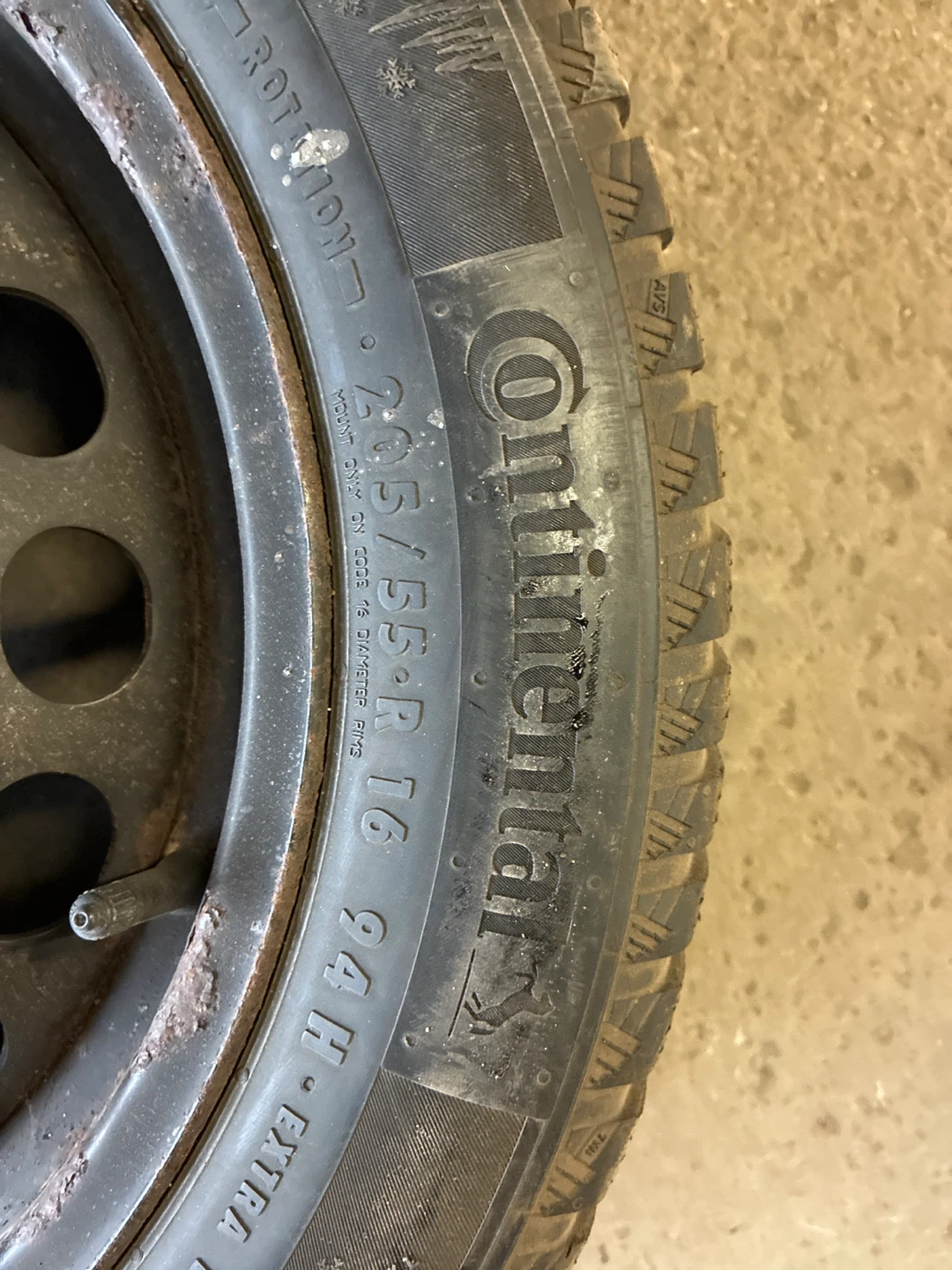 Continental WinterContact SI Tire 205/55R16 - photo 2