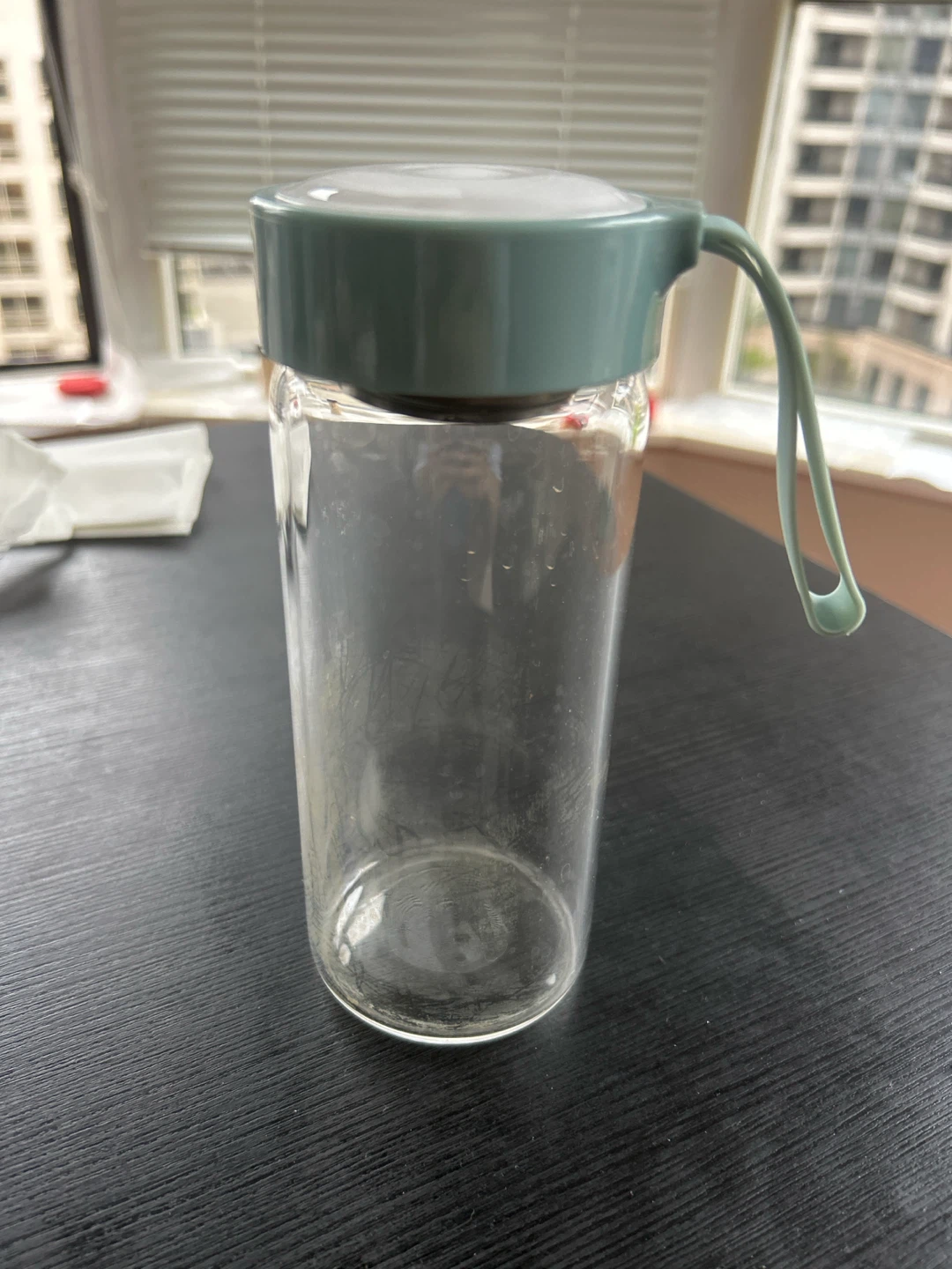 Glass water bottle with tea infuser