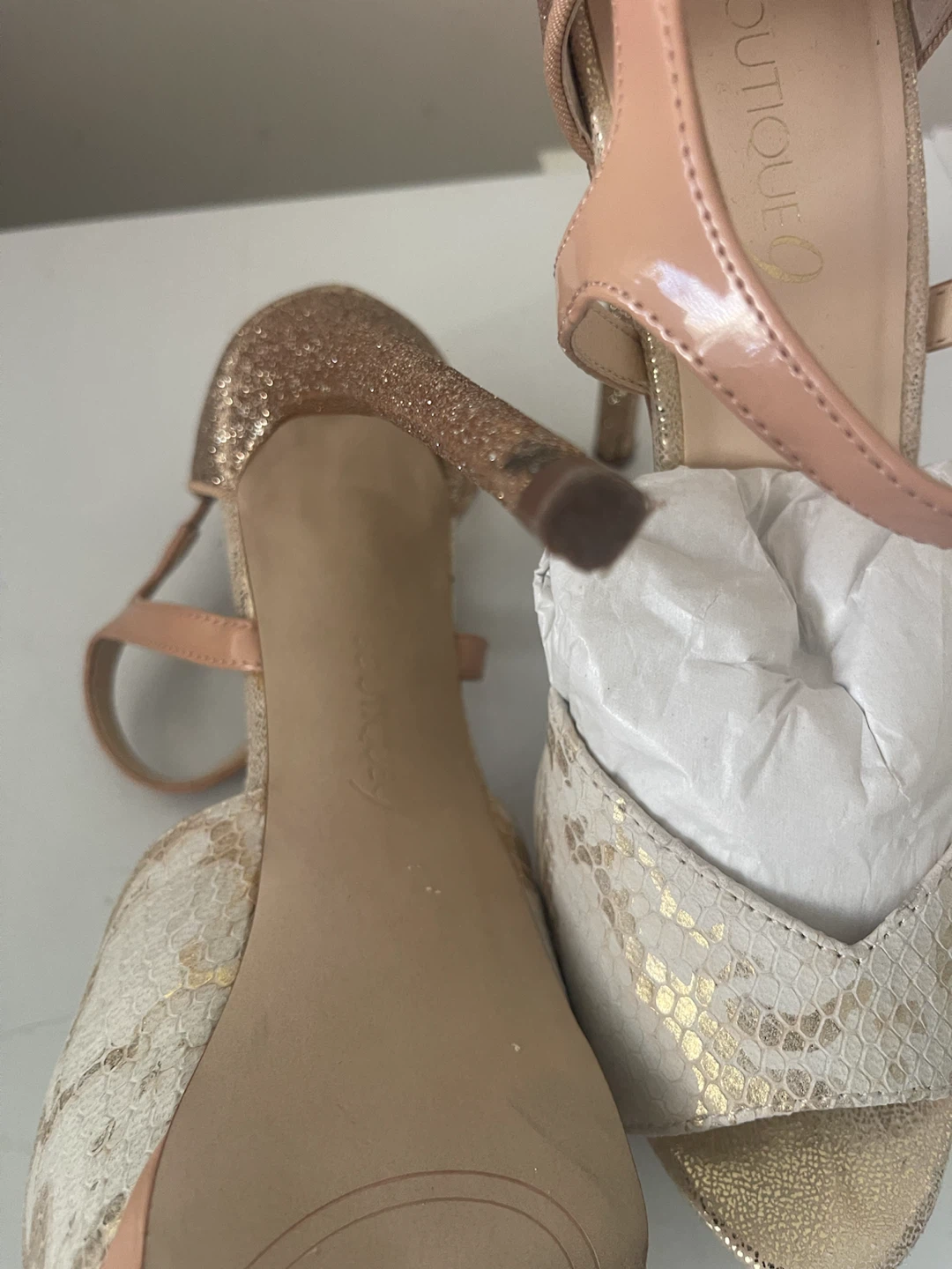 Boutique 9 Gold and Beige Heels Size 6.5 - photo 3