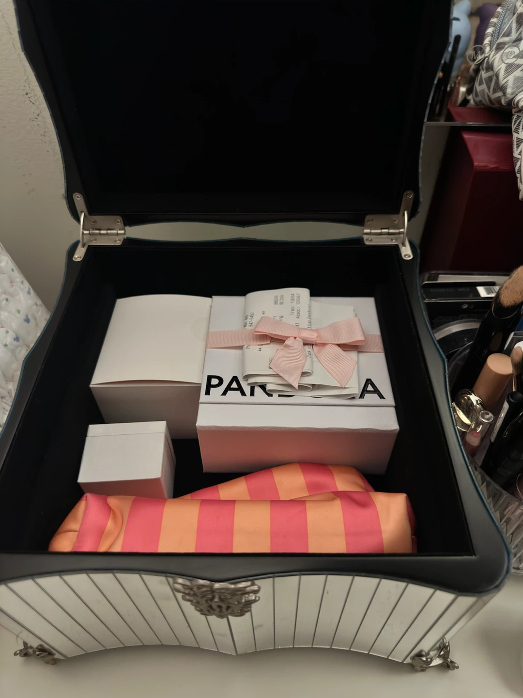 Mirrored Jewellery Box - photo 4