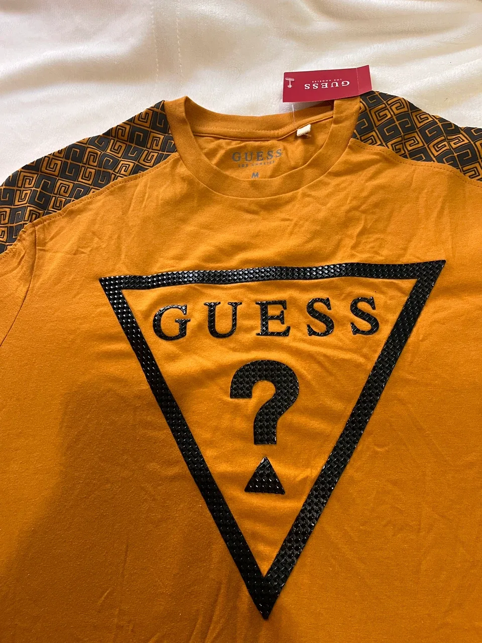 GUESS Mustard Yellow T-Shirt-size M - photo 3