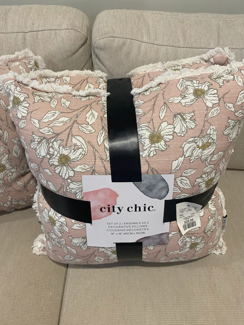 NEW Pink Throw Pillows (x4 available)