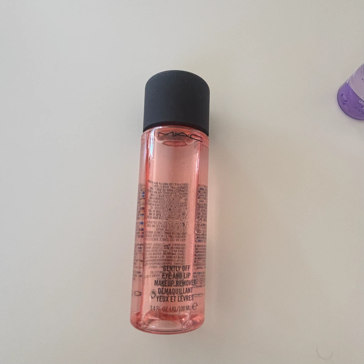 MAC Gently Off Eye and Lip Makeup Remover - photo 2