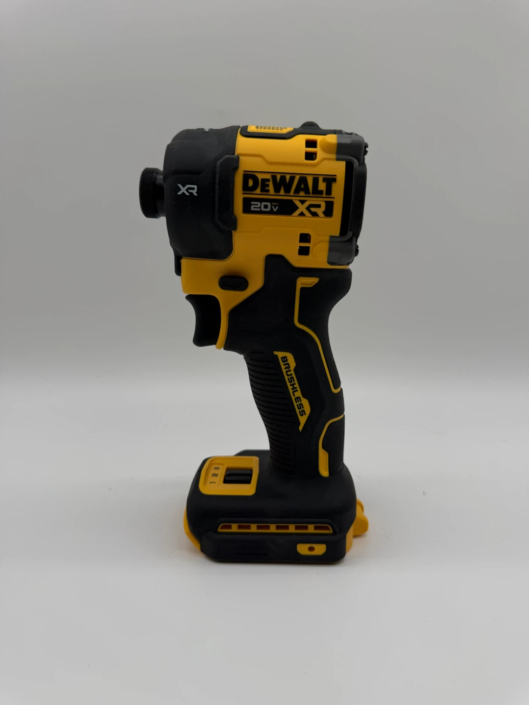 DEWALT 20V MAX XR Brushless 1/4 in Quiet Hydraulic Impact Driver