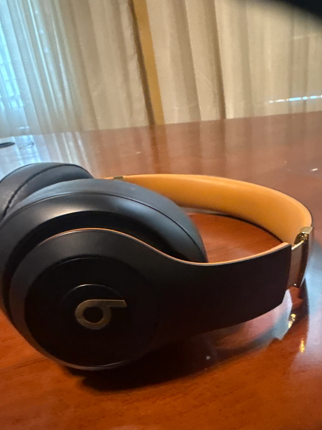 Beats by Dre Studio Headphones - photo 5