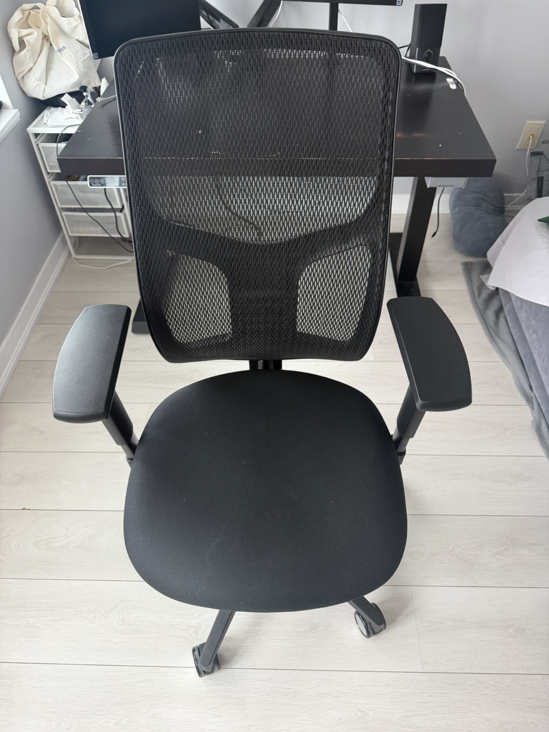 Raynor High Back Executive Mesh Chair