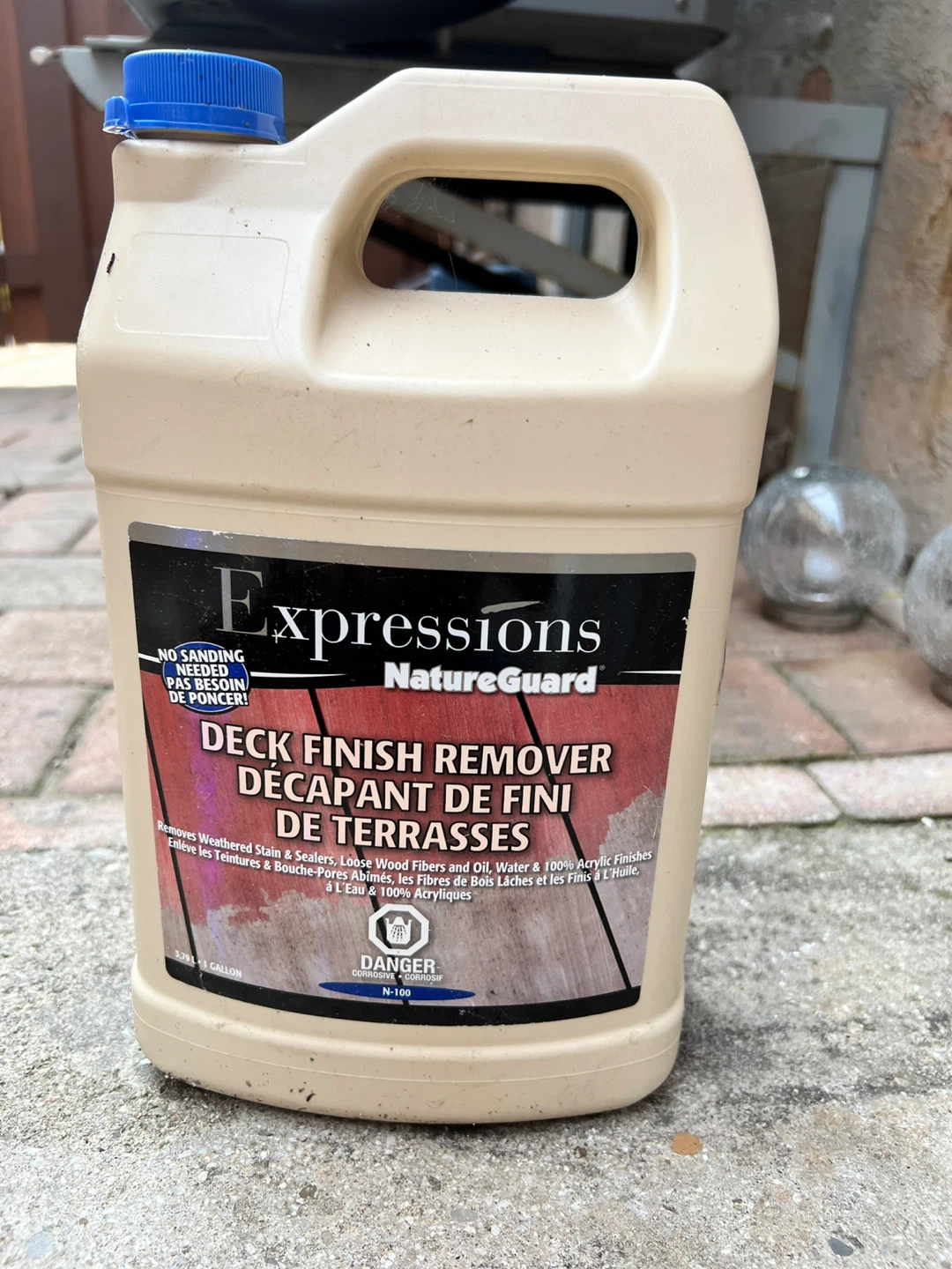 Expressions NatureGuard Deck Finish Remover