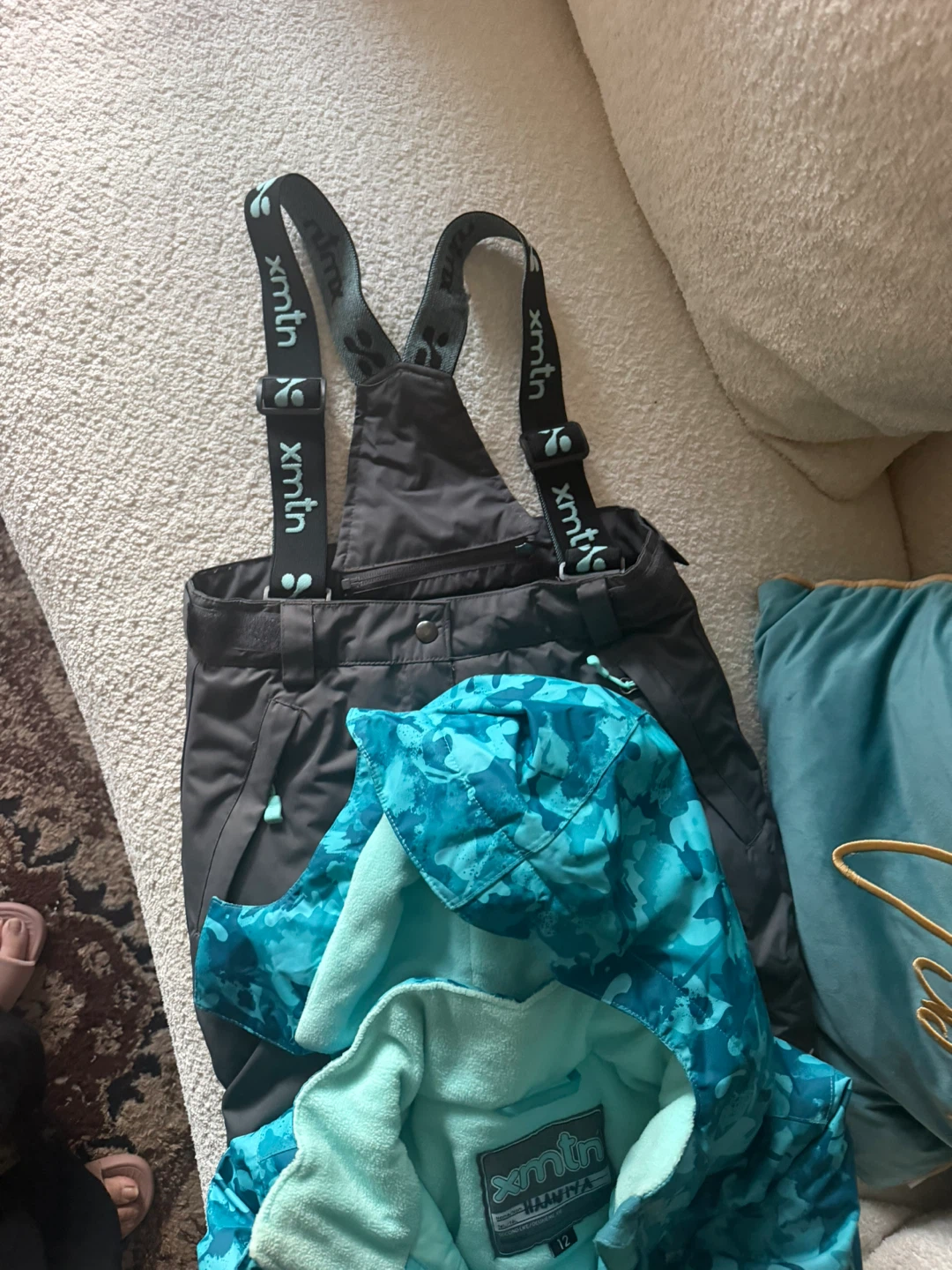 xmtn winter snow suit size 12 - photo 3