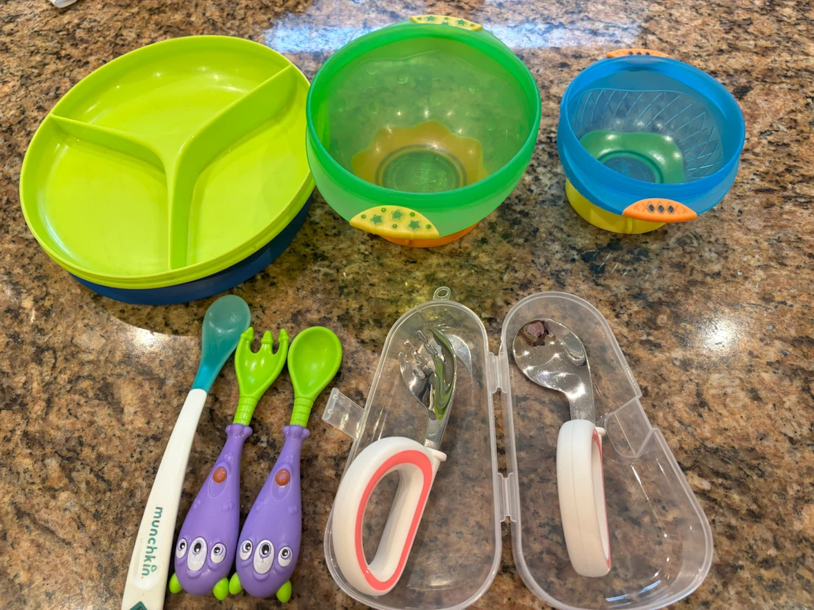 Baby Feeding and Teething Gear Bundle - photo 2