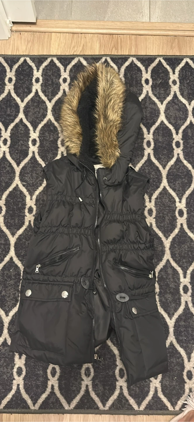 Assorted Women's Jackets and Vests - photo 4