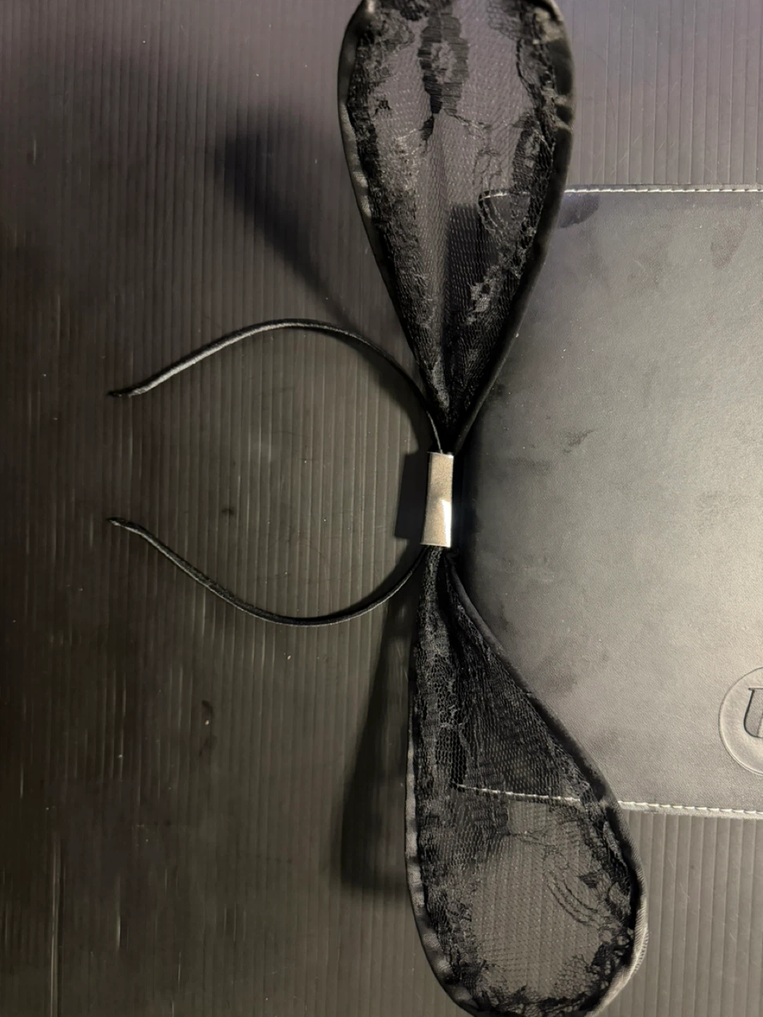 $26 Set of Two Lace Bow Headbands - photo 2