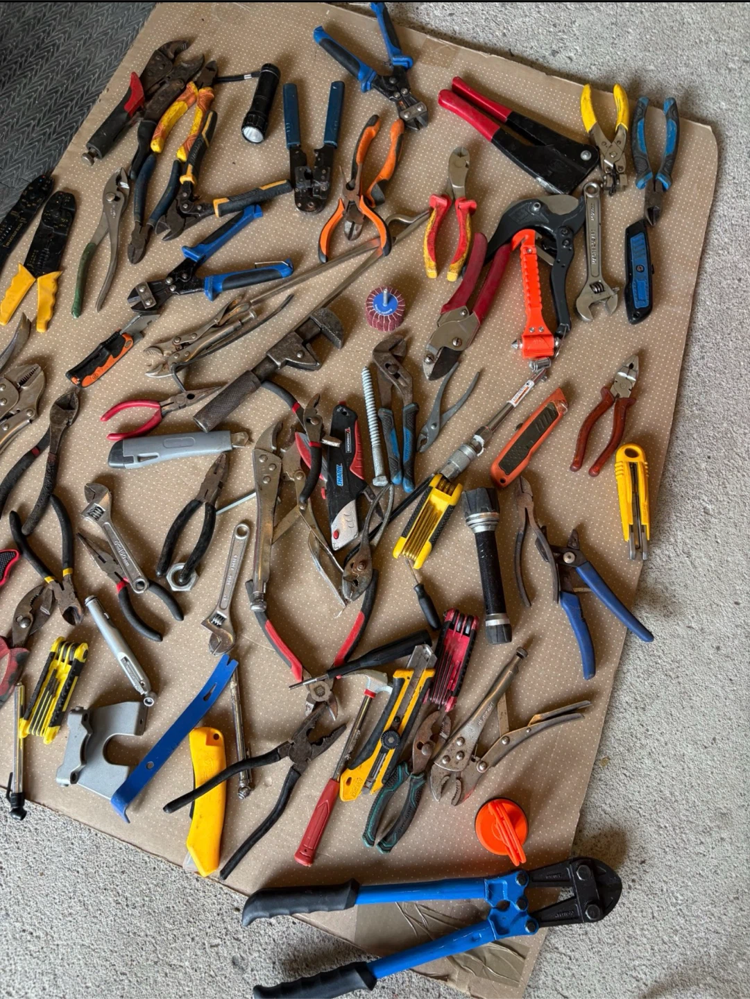 Large Assortment of Hand and Power Tools - photo 2