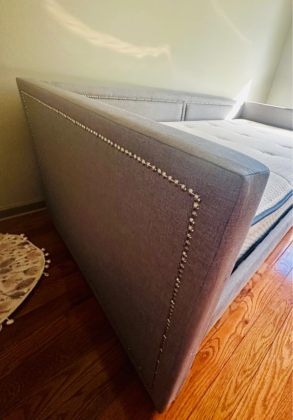 Gray Upholstered Daybed with Trundle