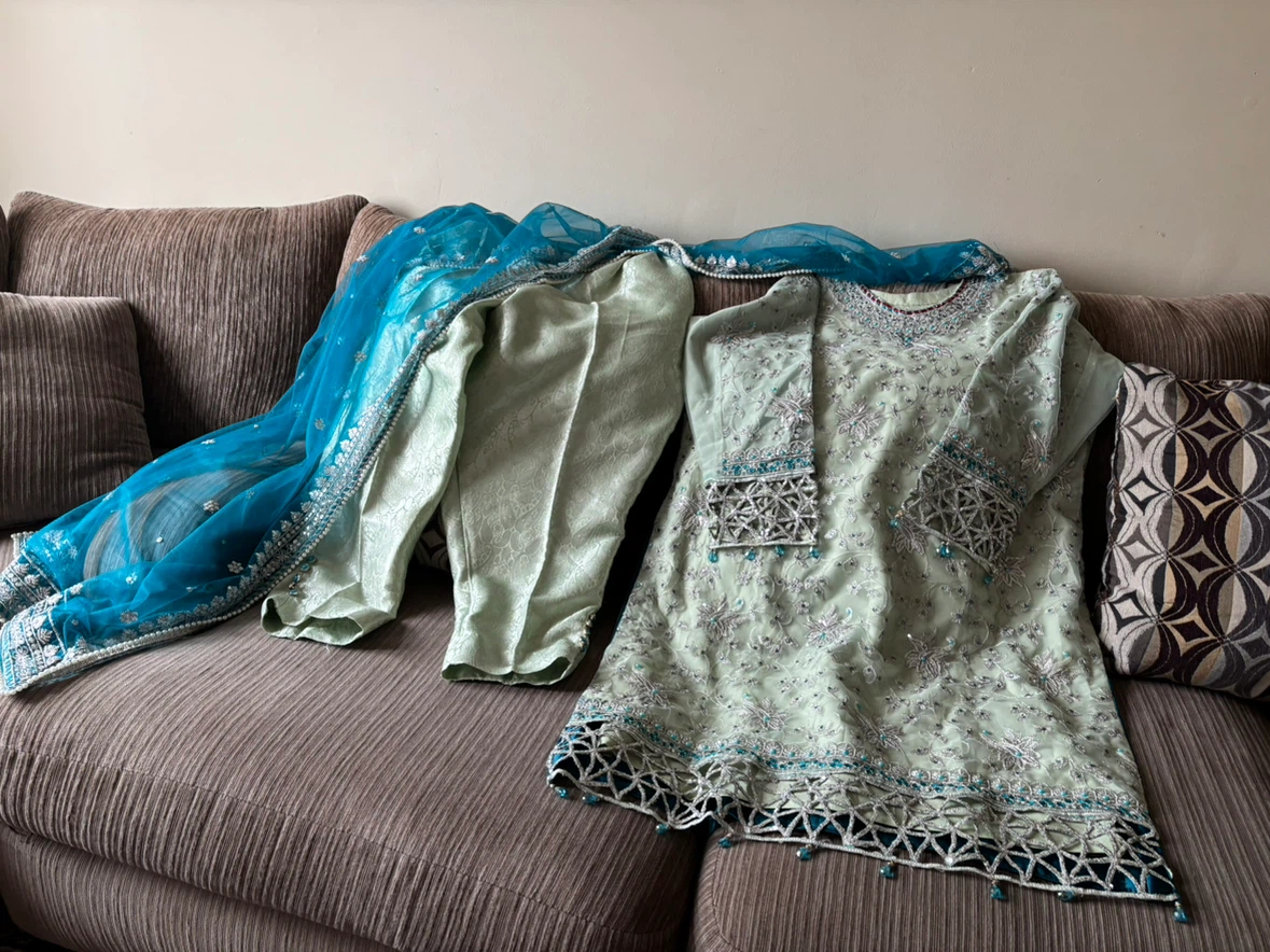 Clothes - photo 3