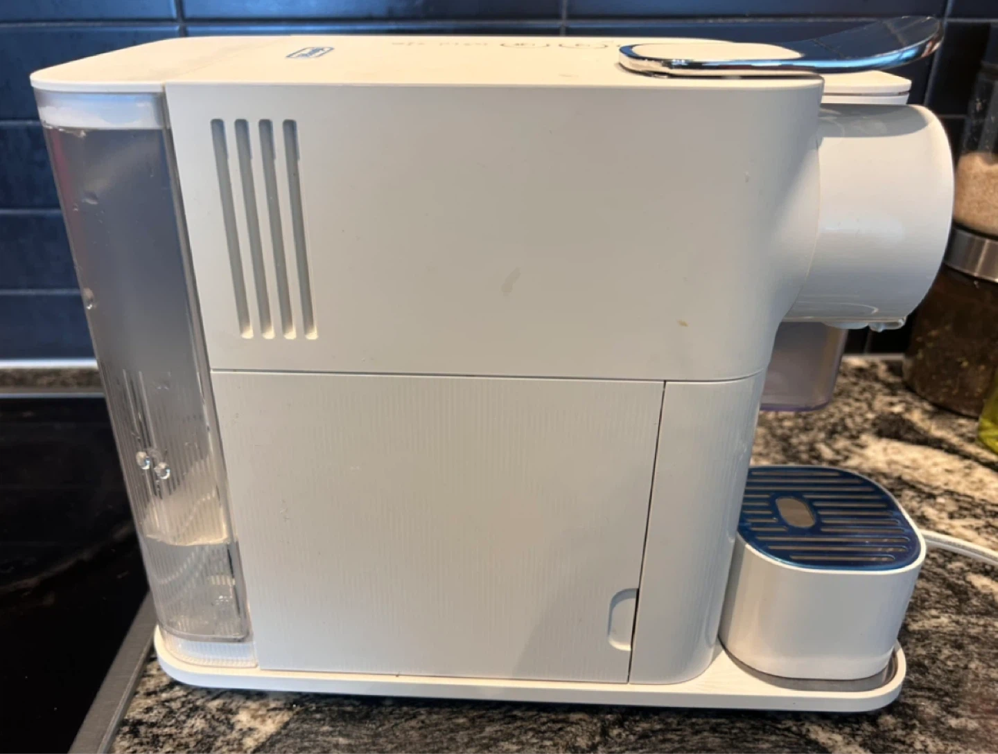 Nespresso Lattissima One White - photo 2
